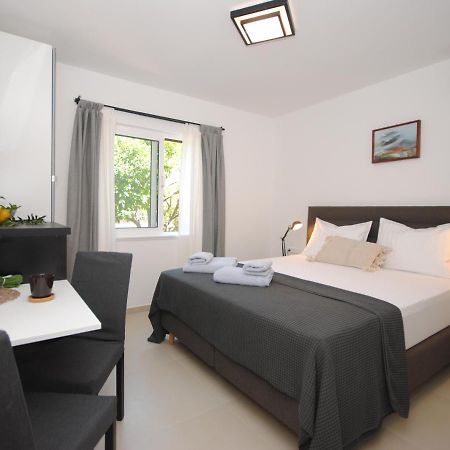Rooms Dilk Vis Eksteriør bilde