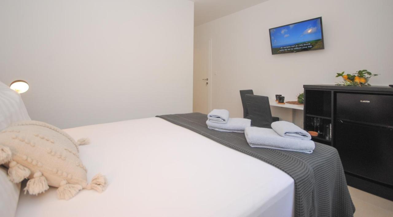 Rooms Dilk Vis Eksteriør bilde