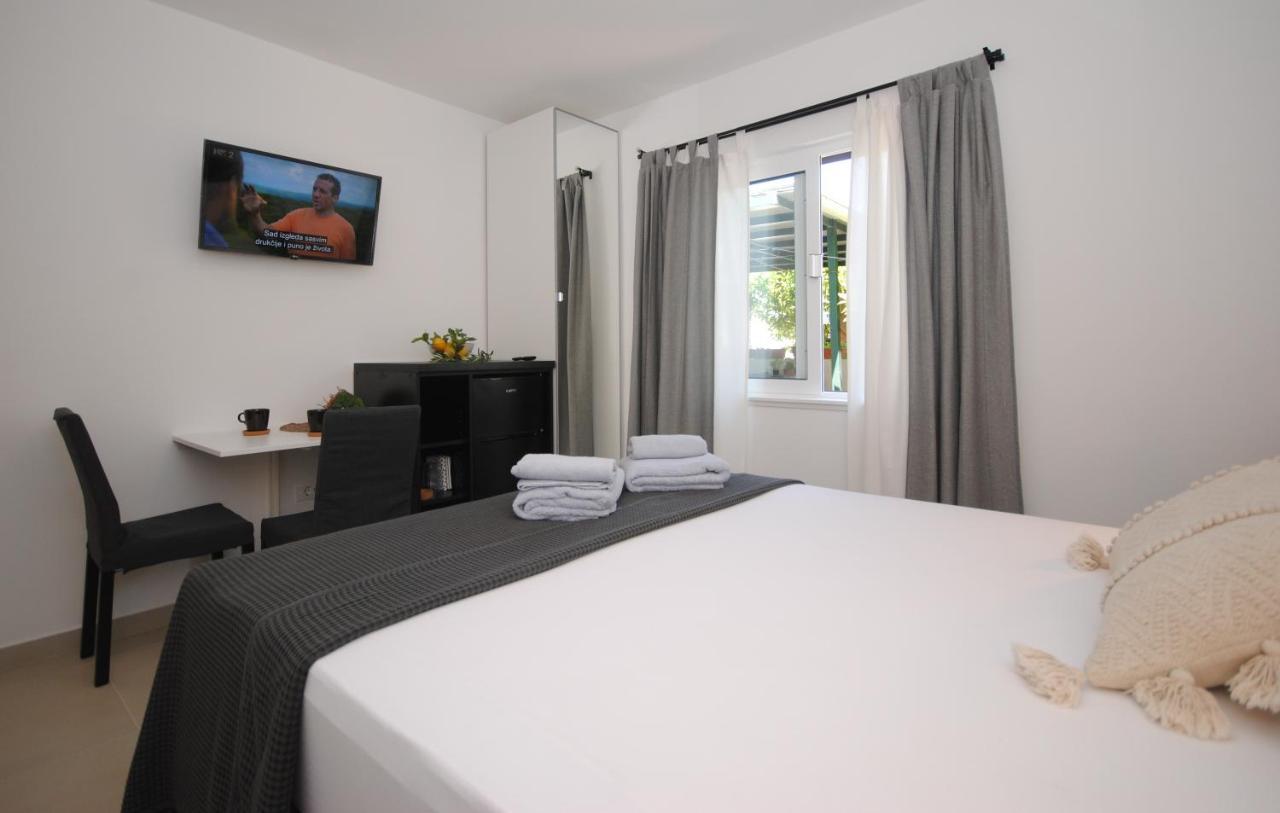 Rooms Dilk Vis Eksteriør bilde